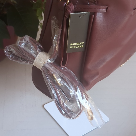 New Badgley Mischka Plum Dumpling Bag - Picture 5 of 9
